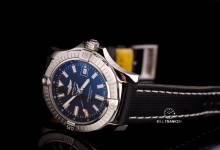 Vì sao đồng hồ Breitling Avenger 43mm được ưa chuộng nhất hiện nay?