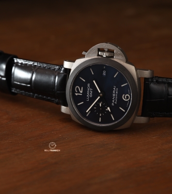 Đồng hồ Panerai PAM1279 GMT Titanium