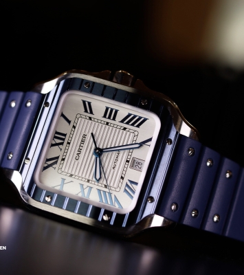 Đồng hồ Cartier De Santos Large in Blue PVD 2022