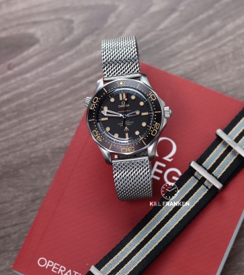 Đồng hồ Omega Seamaster 300 007 2020 