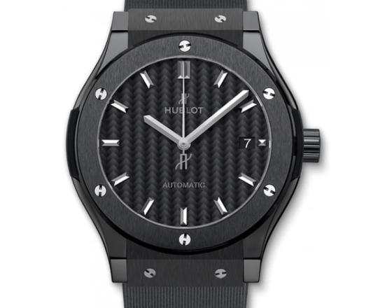 Sự khác biệt giữa đồng Hồ Hublot Classic Fusion Titanium Và Hublot Fusion Ceramic